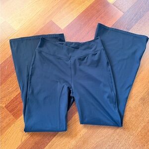 Women's Black crossover flare Yoga Pants